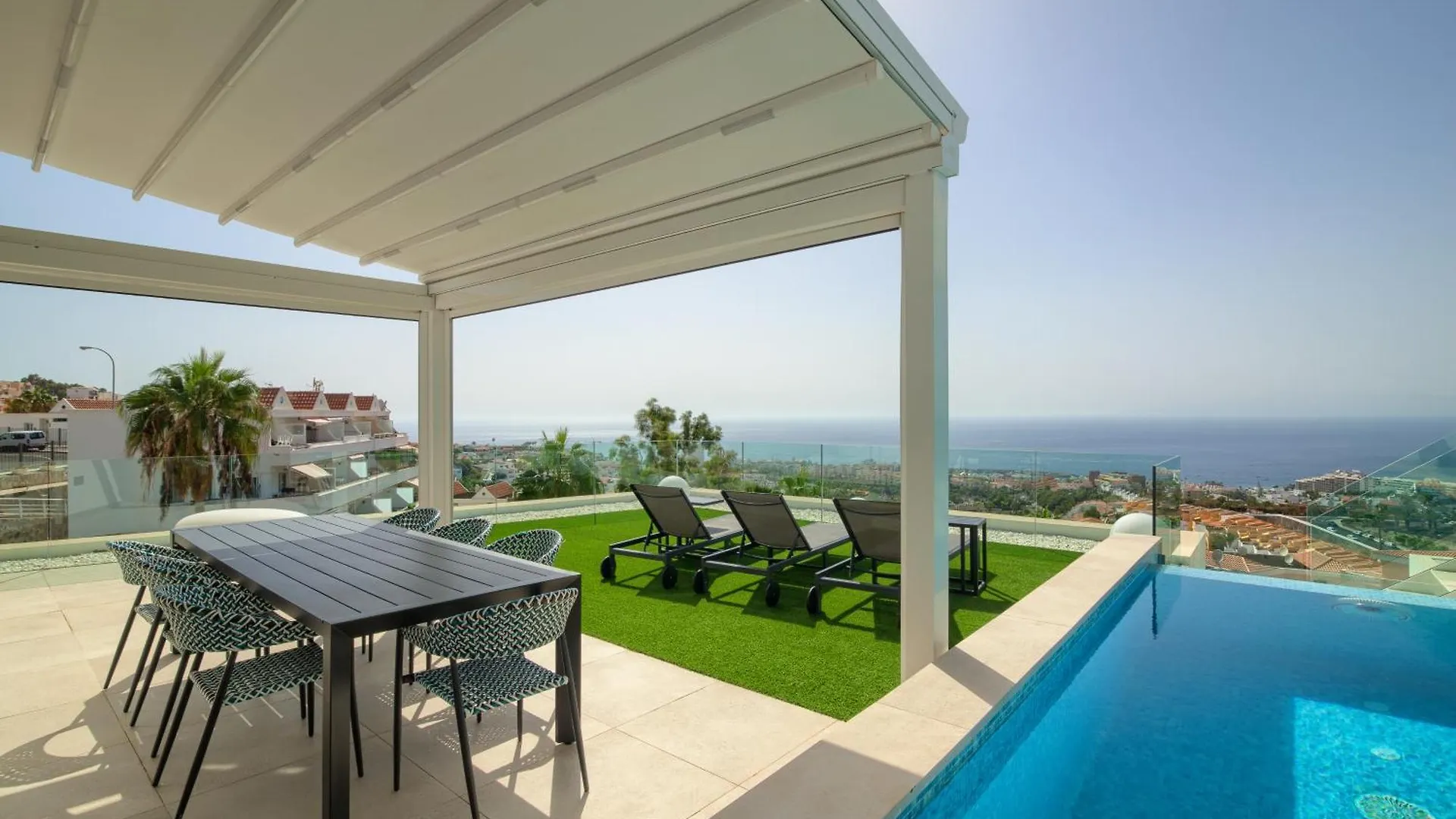 200M New Villa E With Priv/Heated Pool, Ocean View. Costa Adeje