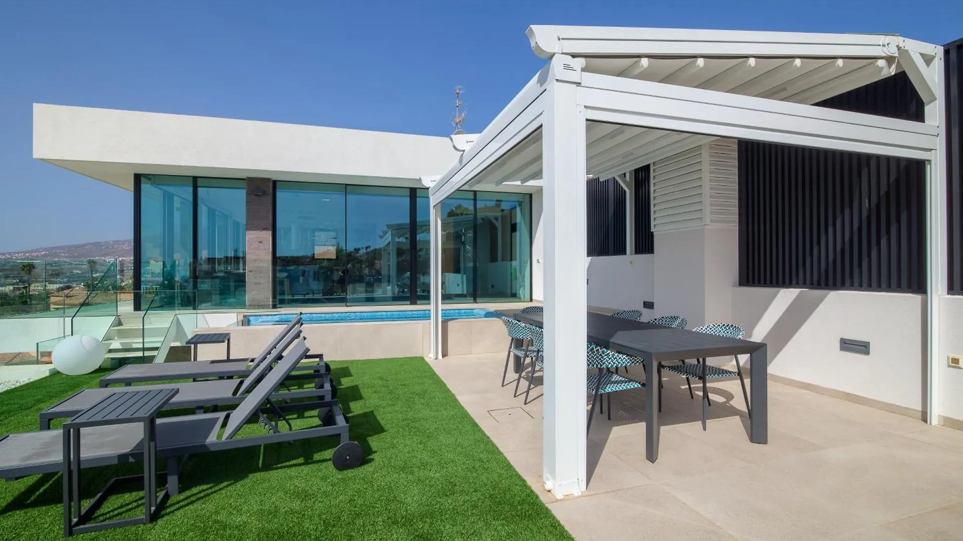 200M New Villa E With Priv/Heated Pool, Ocean View. Costa Adeje  Spain