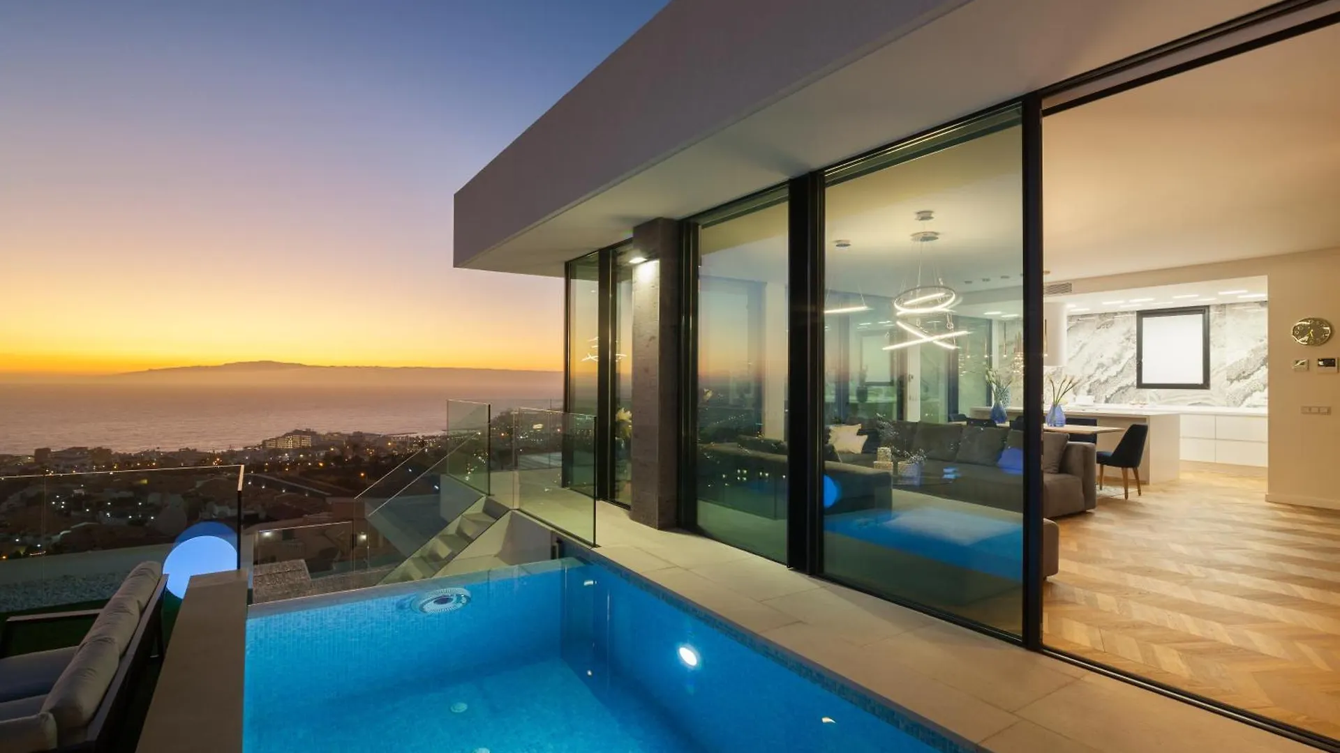 200M New Villa E With Priv/Heated Pool, Ocean View. Costa Adeje