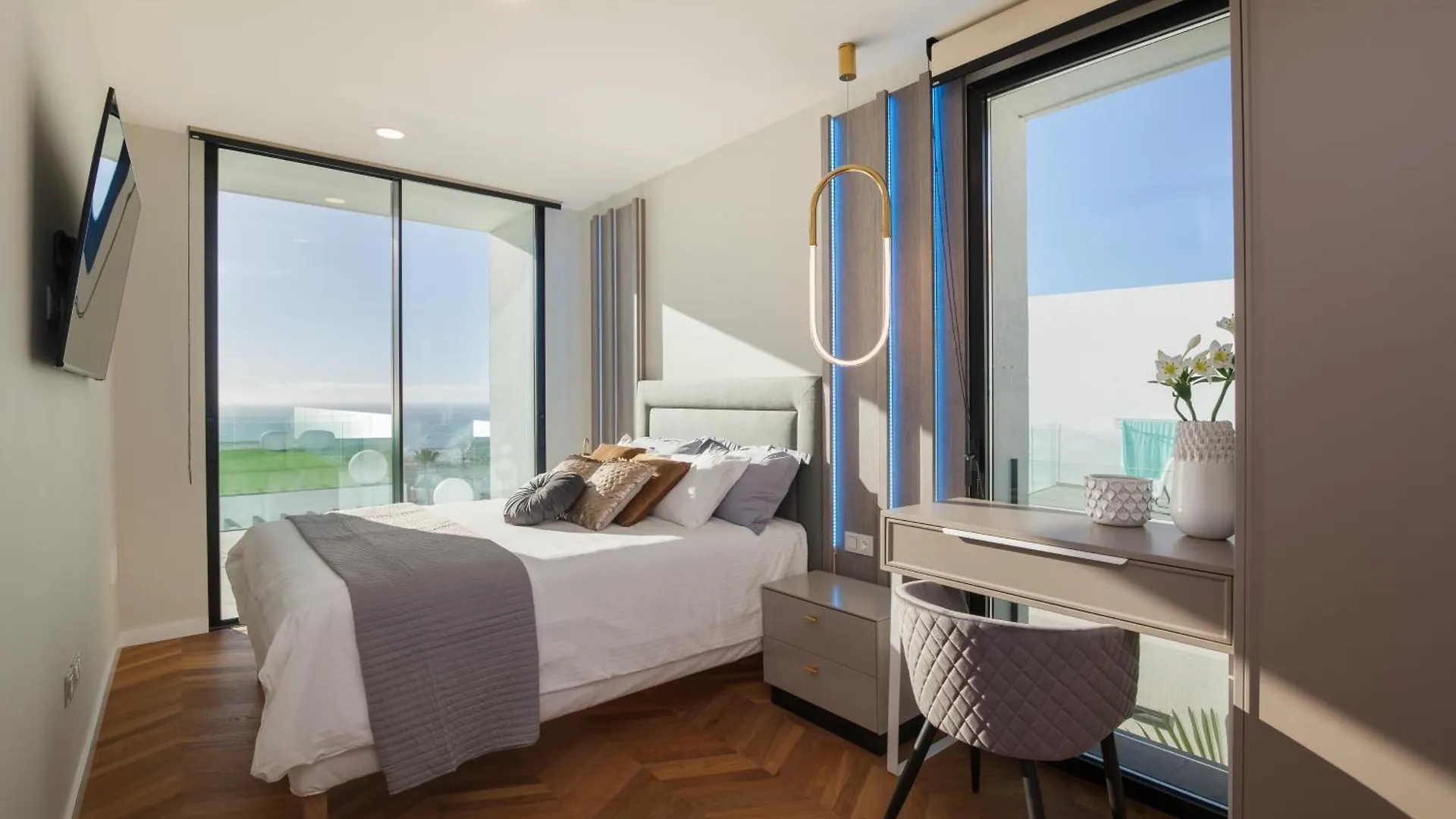 200M New Villa E With Priv/Heated Pool, Ocean View. Costa Adeje  Spain